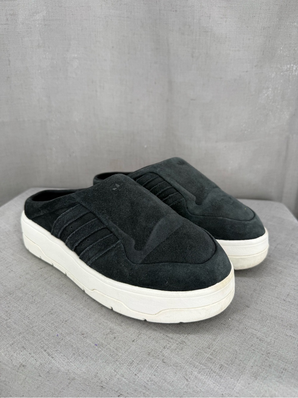 Womens Adidas Rivalry Mule Slide On Sneaker Black/White Sz 7.5